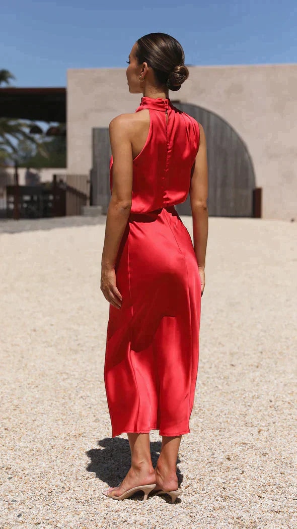 Robe Longue Élégante | Brillance Douce et Chic