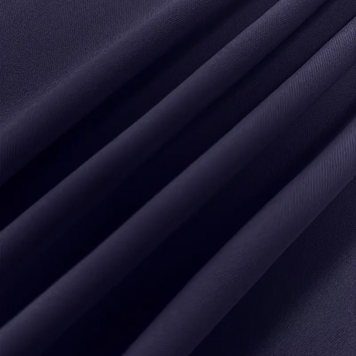 Robe fourreau sans manches | Élégance sobre idéale pour bureau et événements