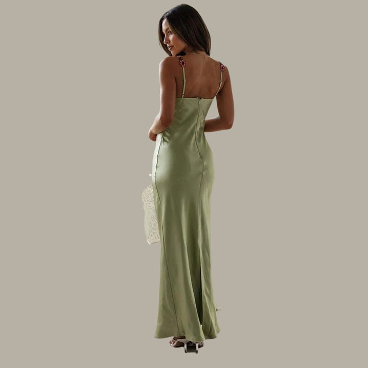 Robe brodée femme | Élégance florale pour les journées spéciales