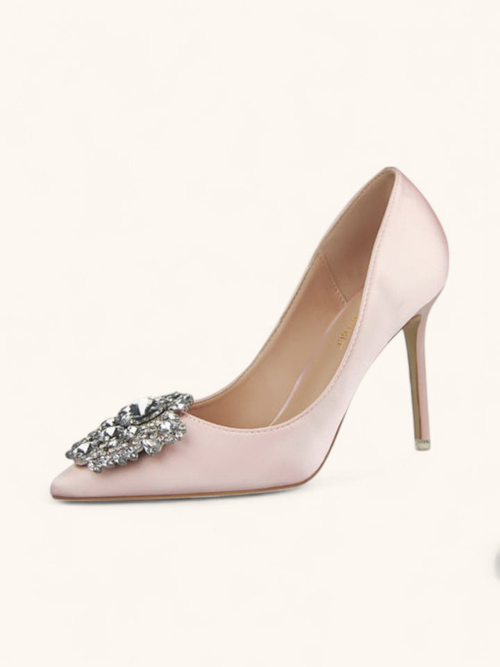 Escarpins à talons élégants | Détail bijou raffiné