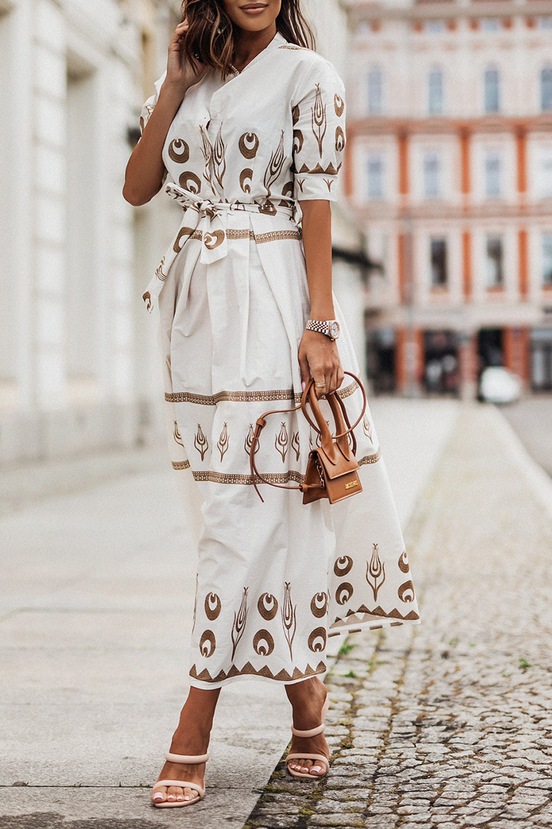 Robe midi élégante | Coupe fluide et détails raffinés