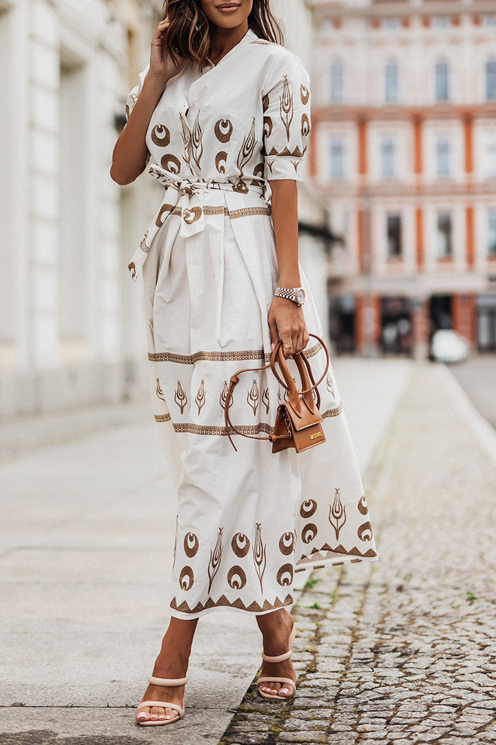 Robe midi élégante | Coupe fluide et détails raffinés