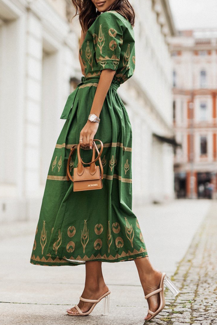 Robe midi élégante | Coupe fluide et détails raffinés