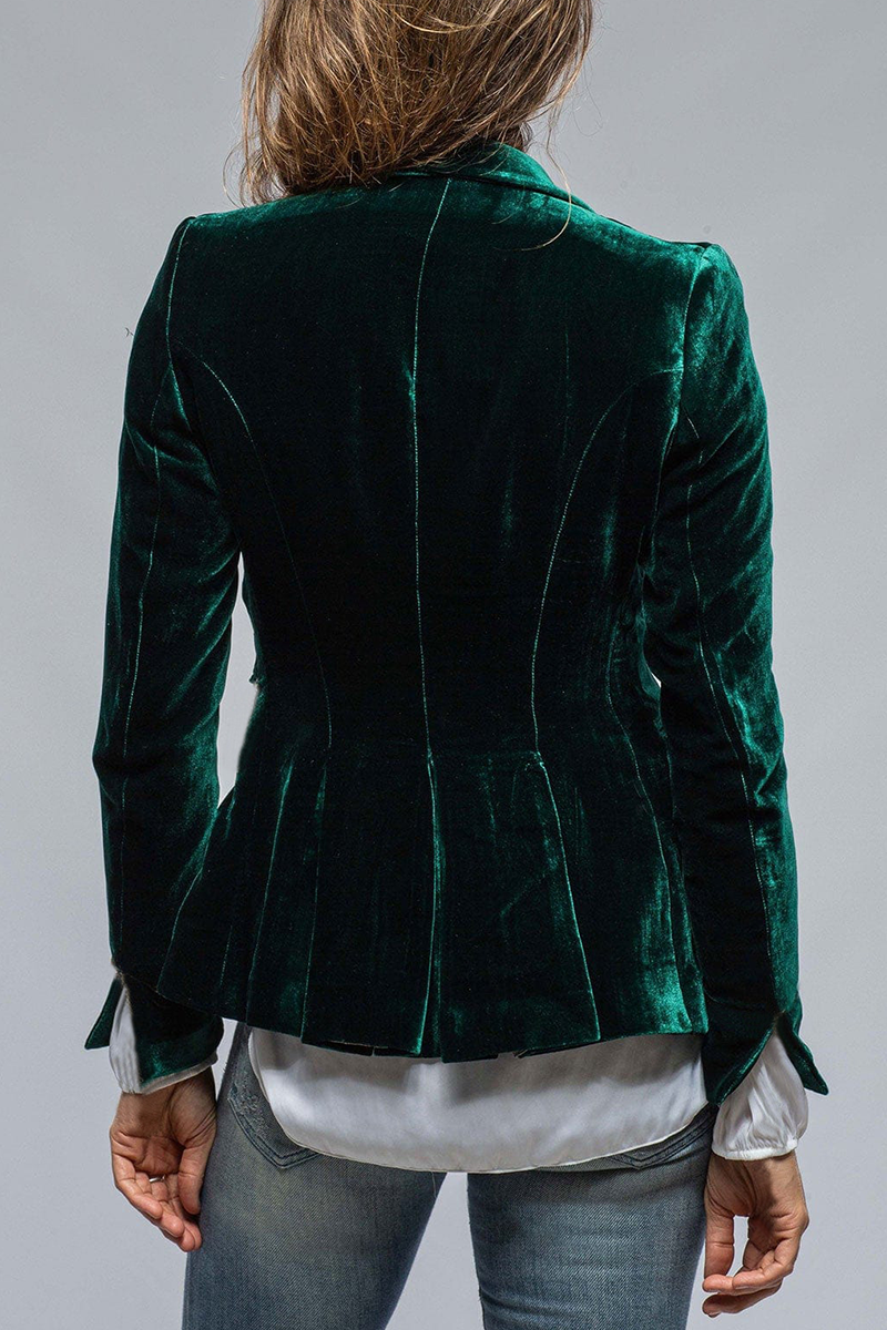 Blazer cintré à col cranté | Élégance rétro chic