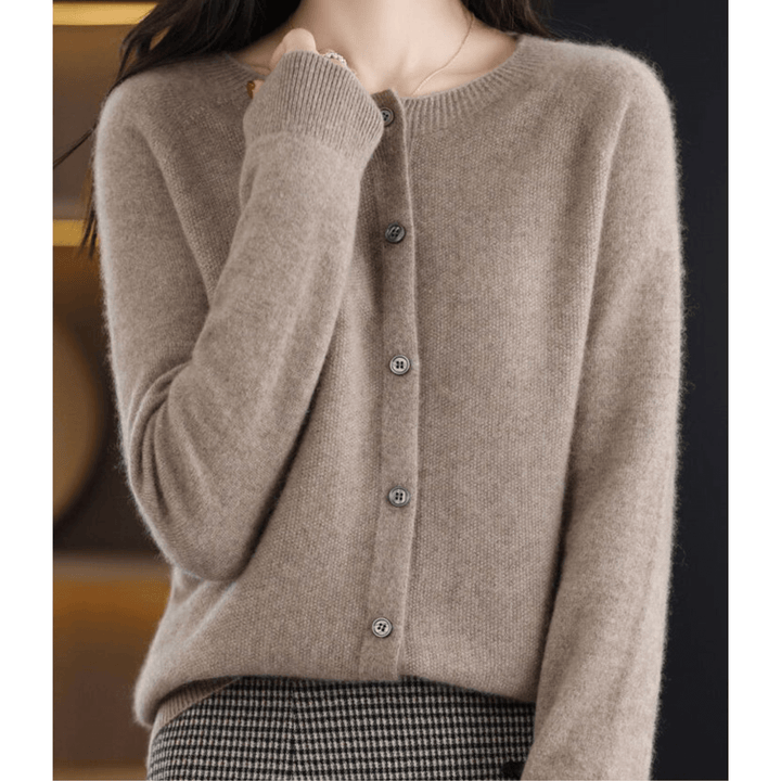 Cardigan à boutons torsadés | Élégance douce au quotidien