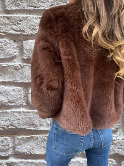 Veste courte | Fausse fourrure élégante