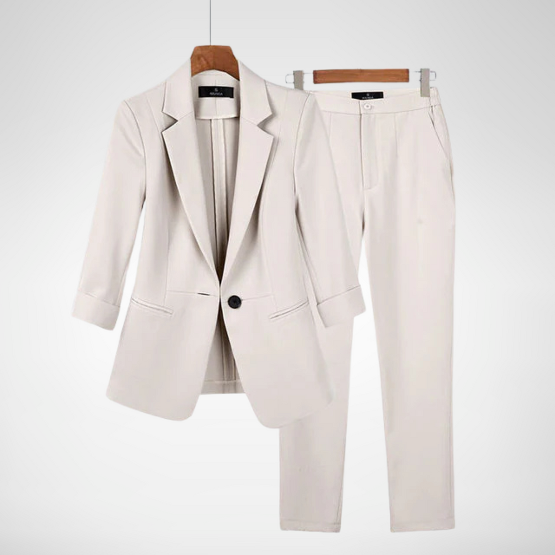 Costume femme | Élégance structurée