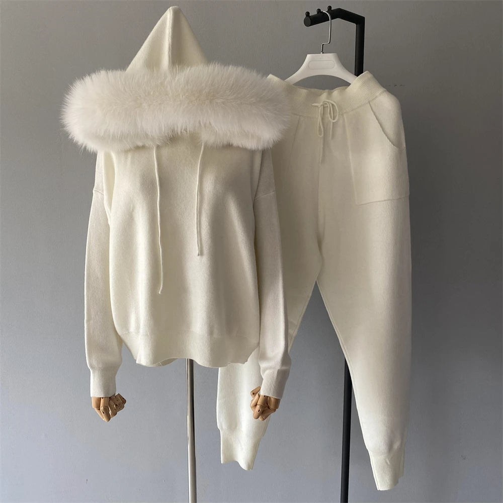 Isabelle - Ensemble Tricoté Élégant avec Col en Fourrure de Renard