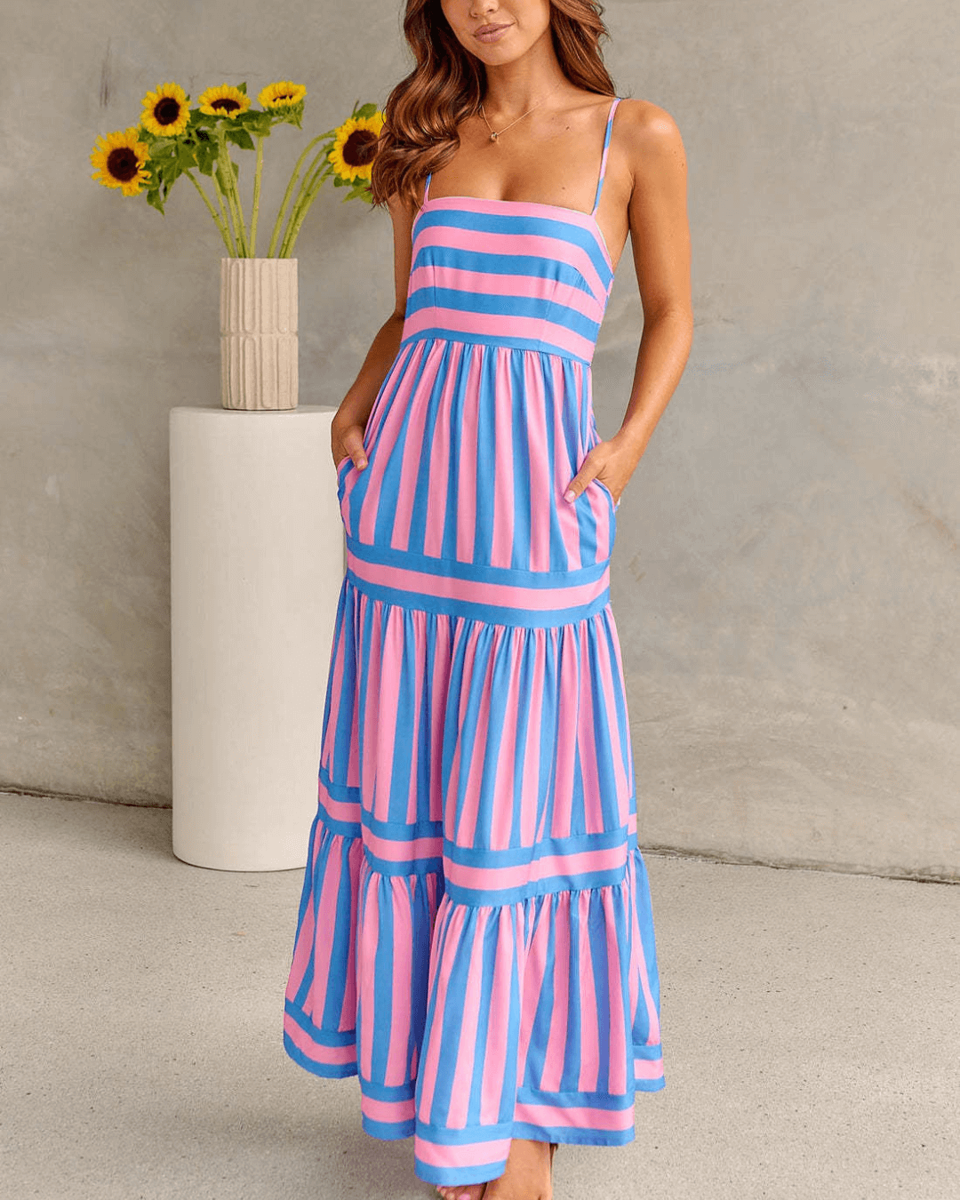 Robe longue à rayures | Coupe fluide et allure graphique