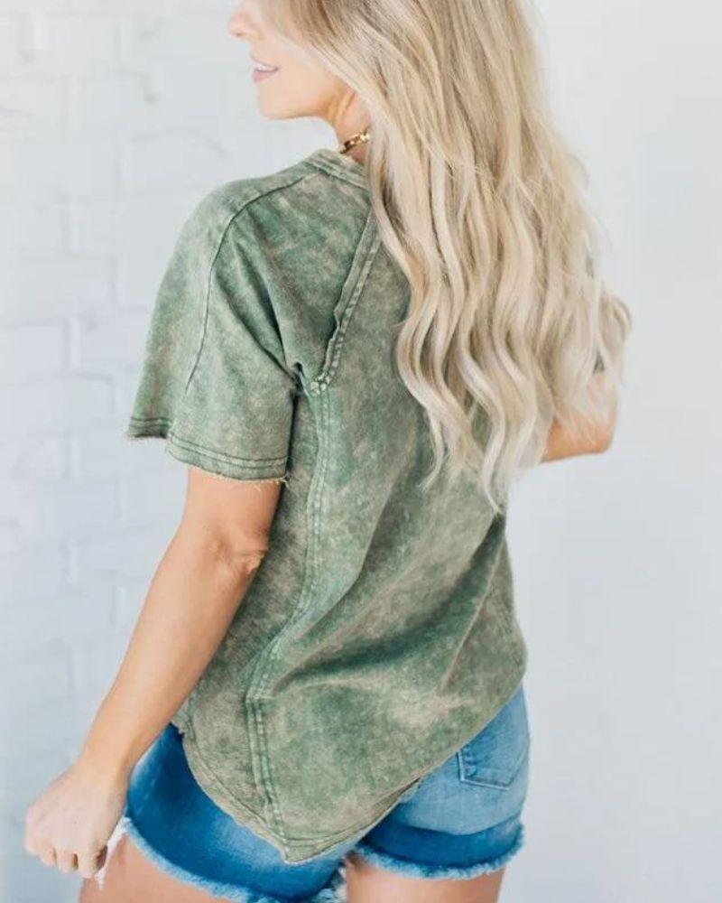 T-shirt à boutons effet délavé | Pour un style casual et tendance