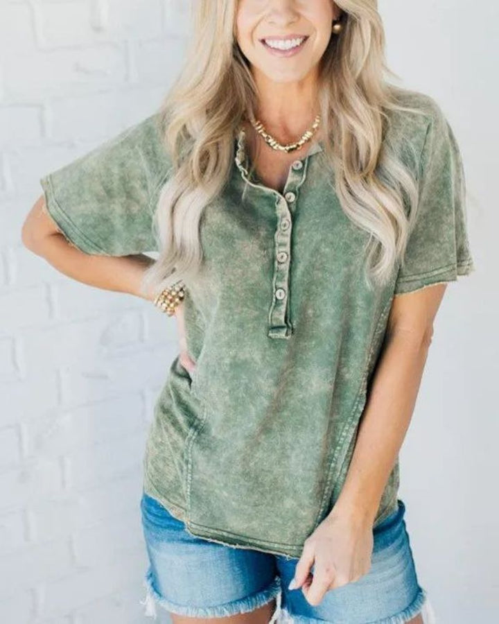 T-shirt à boutons effet délavé | Pour un style casual et tendance