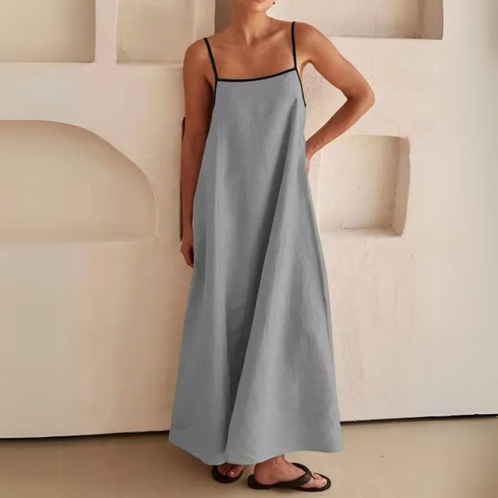 Robe maxi à fines bretelles | Élégance minimaliste