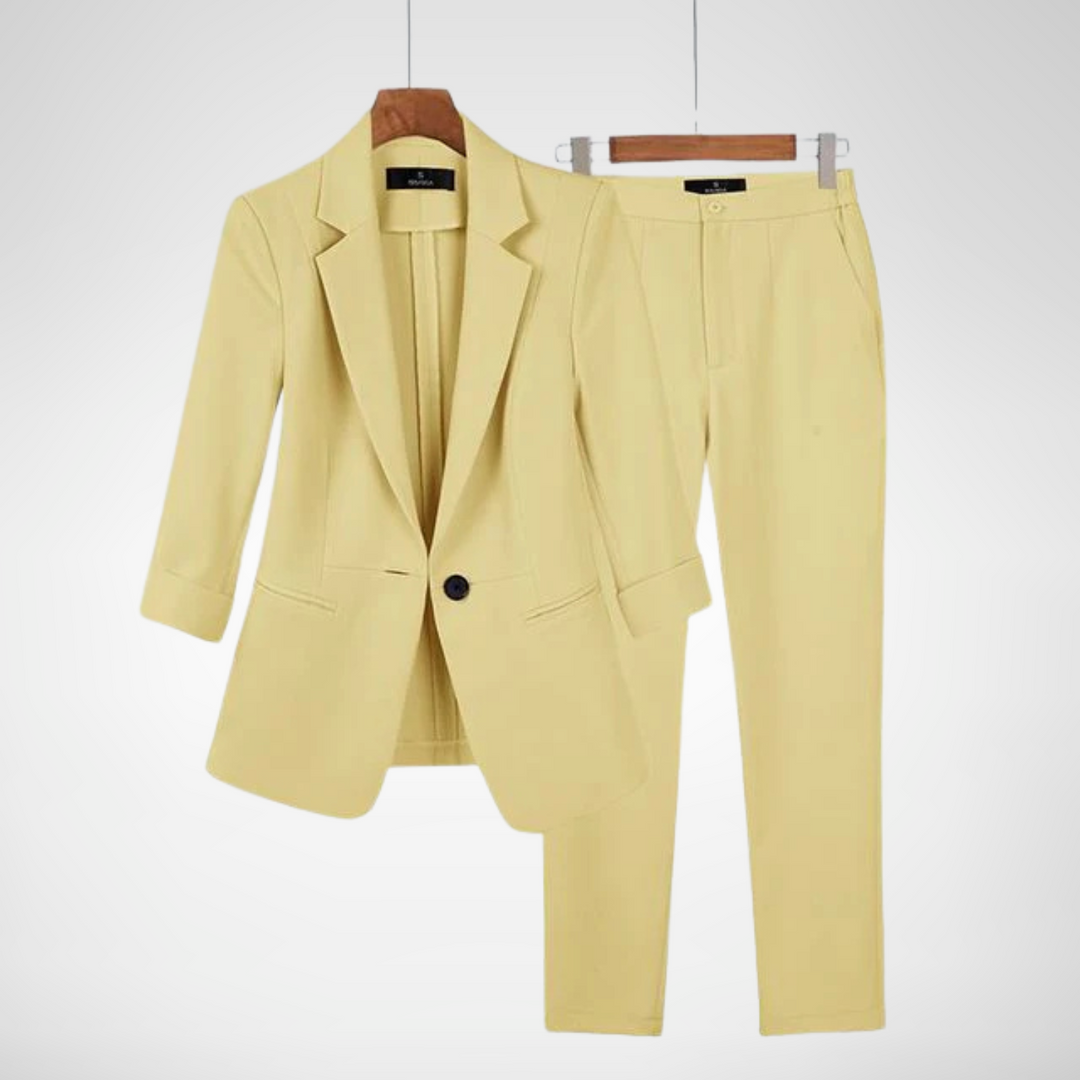 Costume femme | Élégance structurée