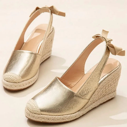 Espadrilles compensées | Brillance dorée estivale