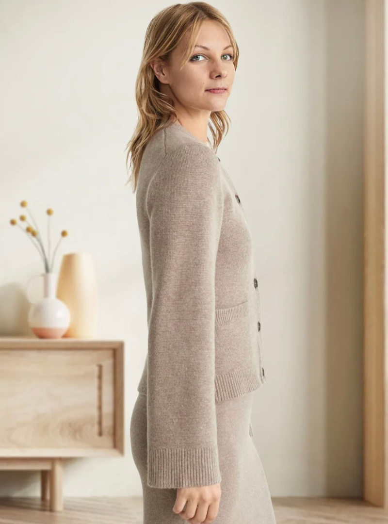 Cardigan doux à boutons | Confort élégant