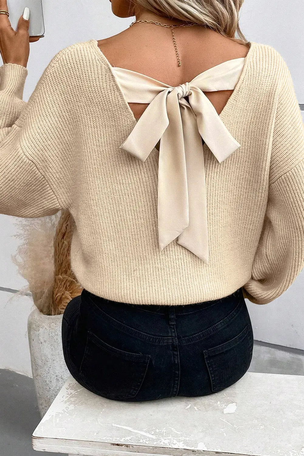 Pull dos noué | Charme élégant au quotidien