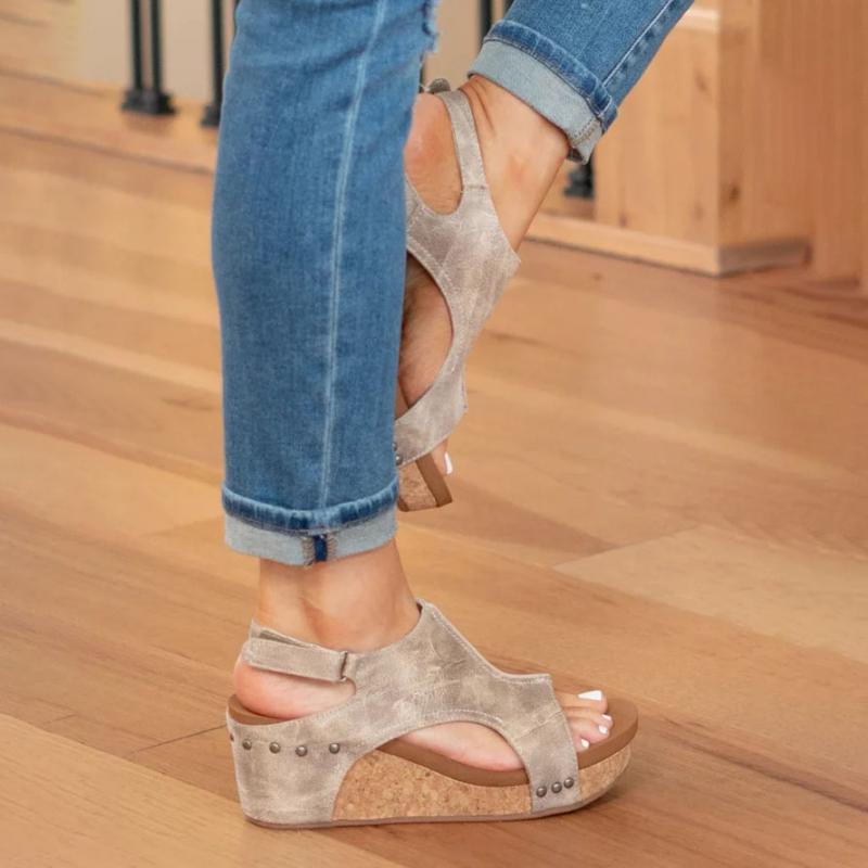 Sandales compensées | Maintien et style au quotidien