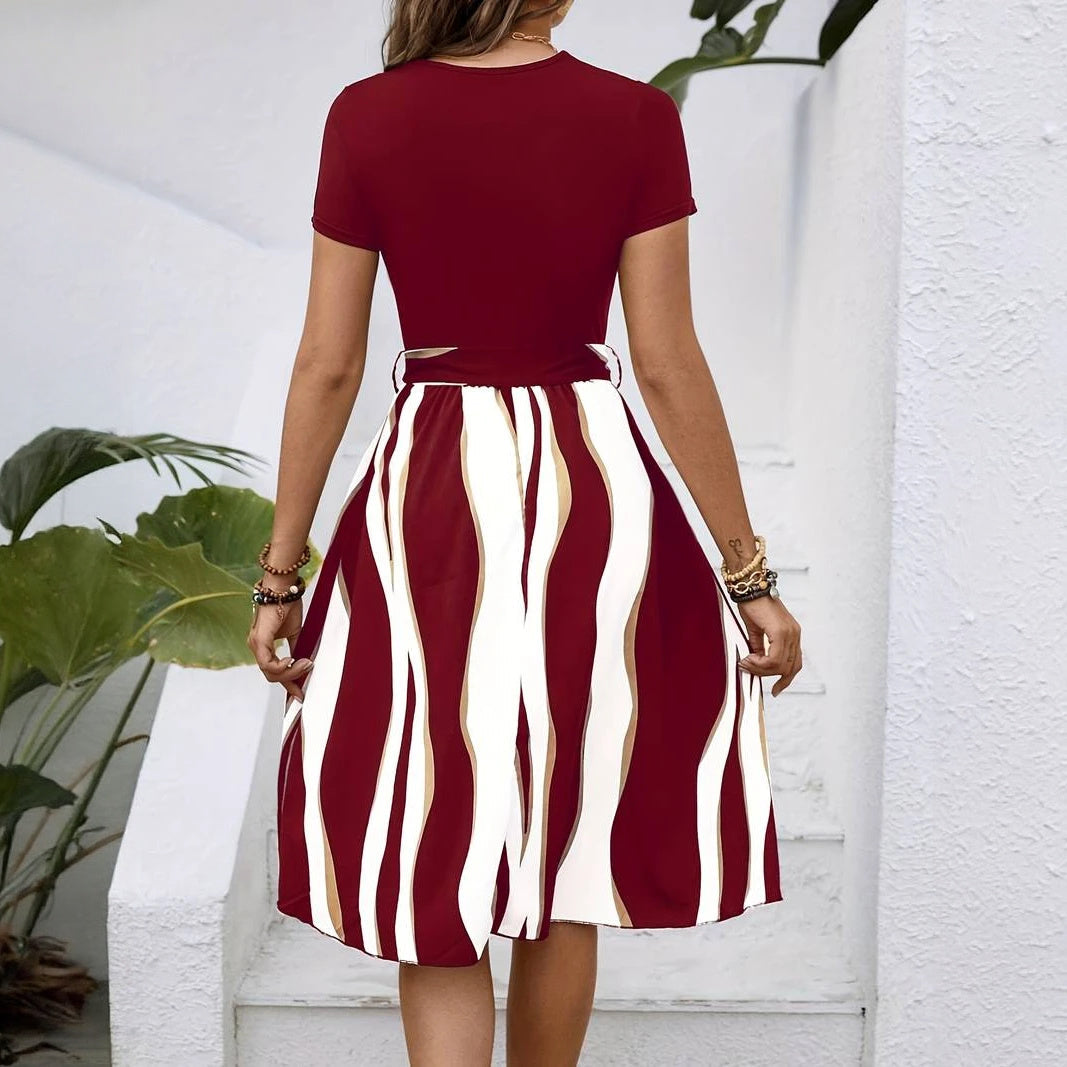 Robe midi imprimée ceinturée | Élégance décontractée