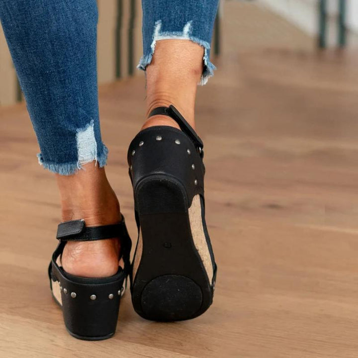 Sandales compensées | Maintien et style au quotidien