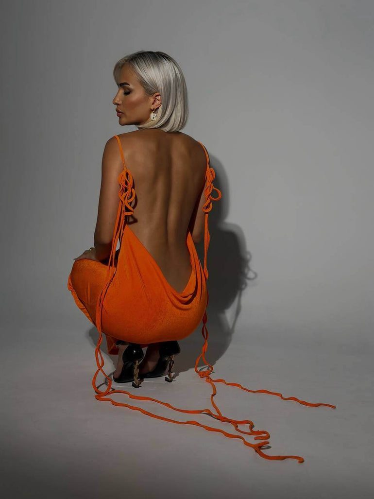 Robe longue dos nu | Élégance minimaliste