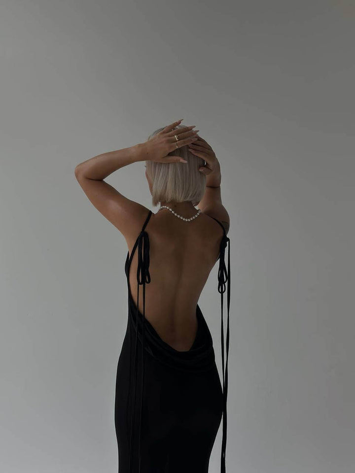 Robe longue dos nu | Élégance minimaliste