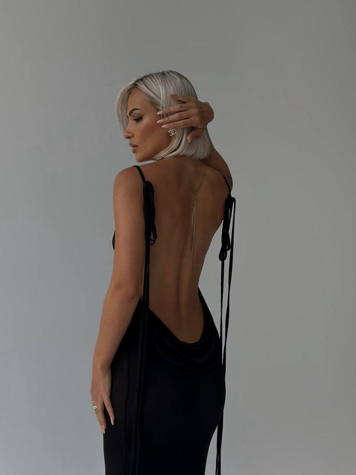 Robe longue dos nu | Élégance minimaliste
