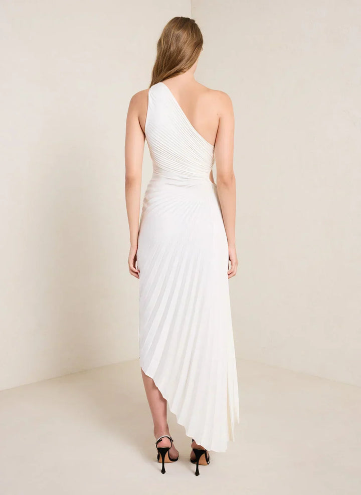 Robe longue asymétrique | Élégance estivale