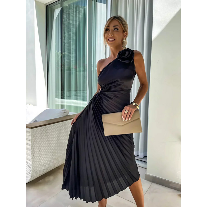 Robe plissée asymétrique | Élégance intemporelle