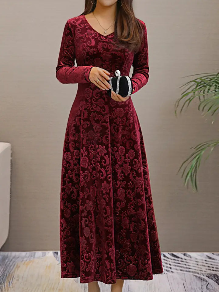 Robe longue évasée à motif brodé | Élégance intemporelle