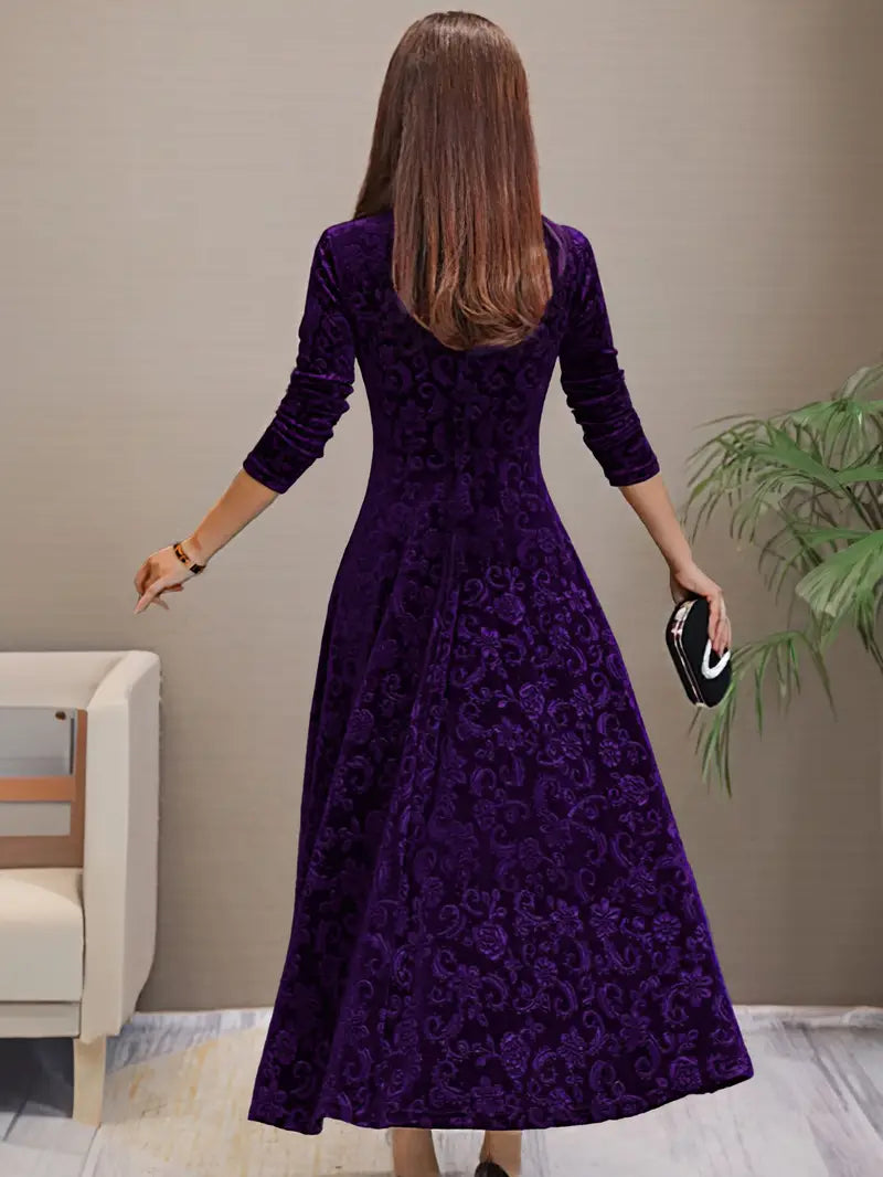 Robe longue évasée à motif brodé | Élégance intemporelle