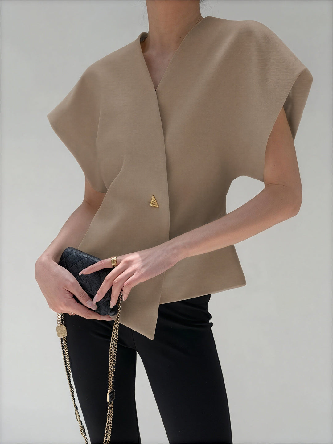 Haut structuré chic | Design croisé minimaliste