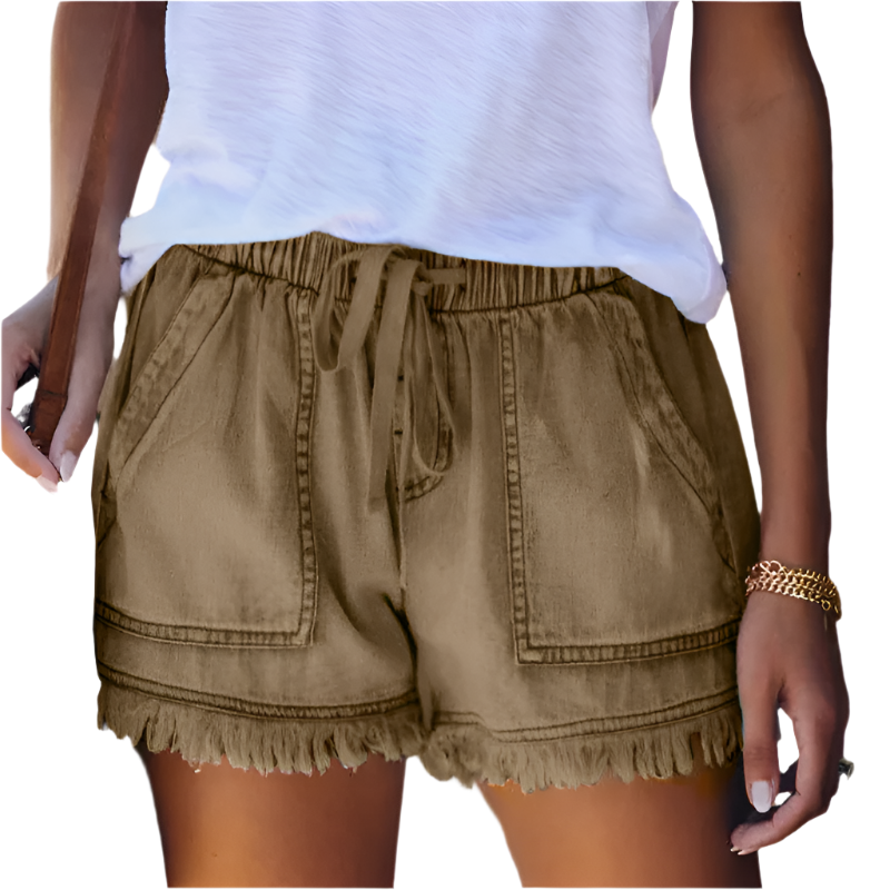 Short taille haute en denim avec détails frangés | Parfait pour les journées décontractées