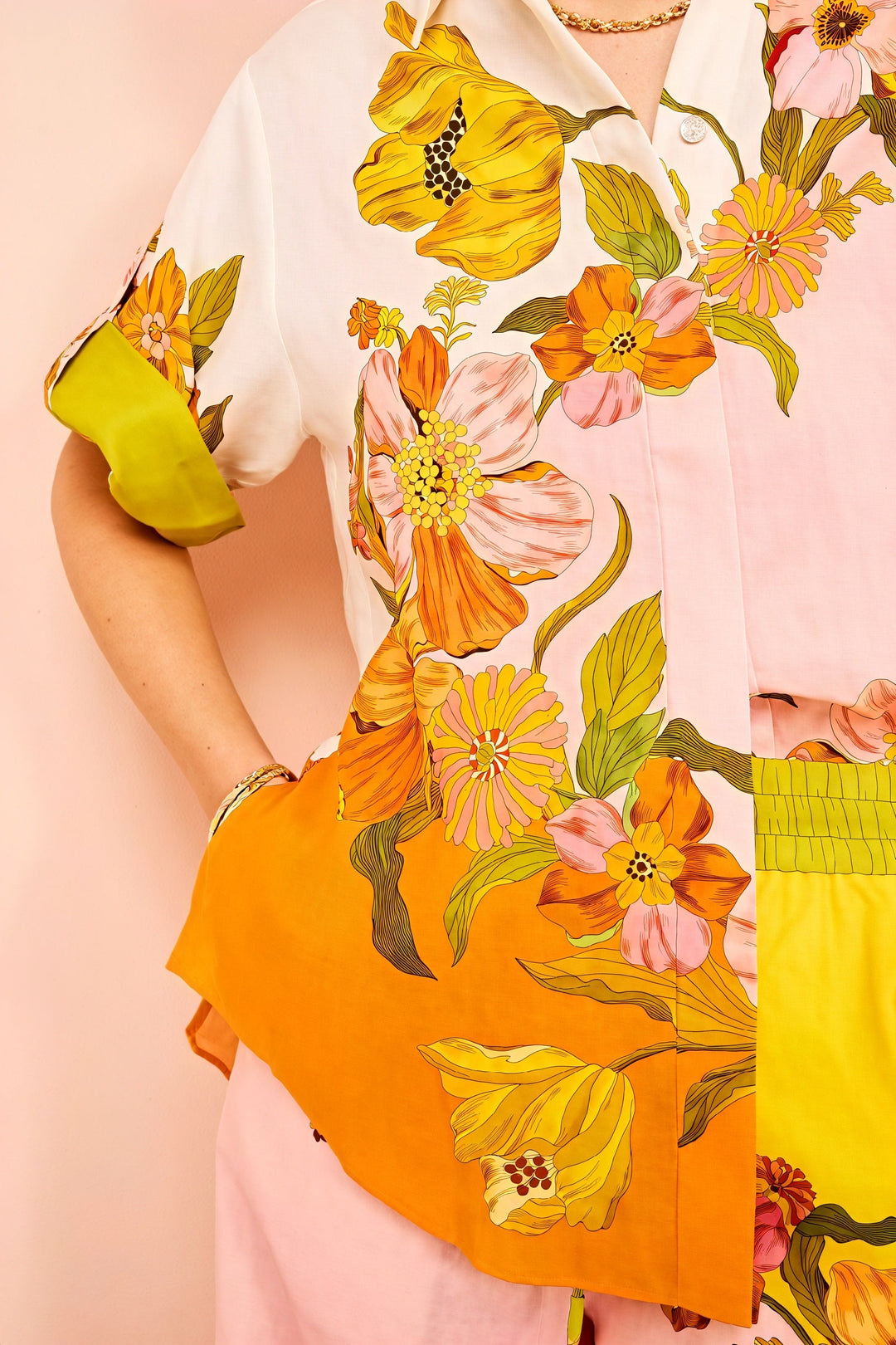 Ensemble fleuri femme | Style coloré et jambes larges pour un look estival élégant