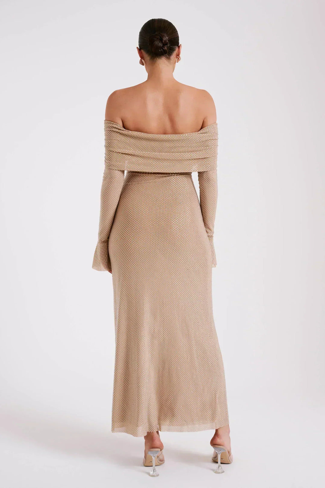 Robe longue à sequins épaules dénudées | Élégance de soirée