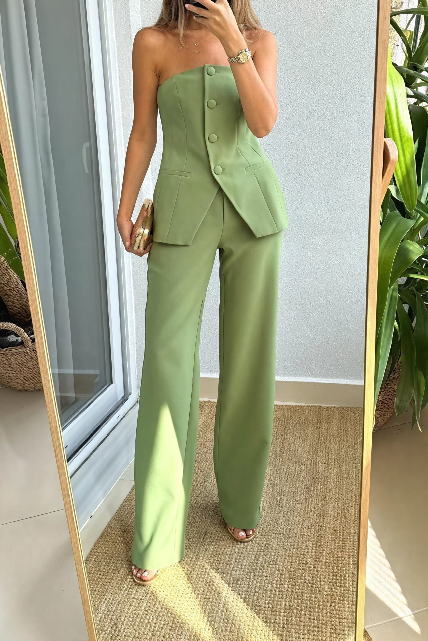 Tailleur femme moderne | Élégance structurée