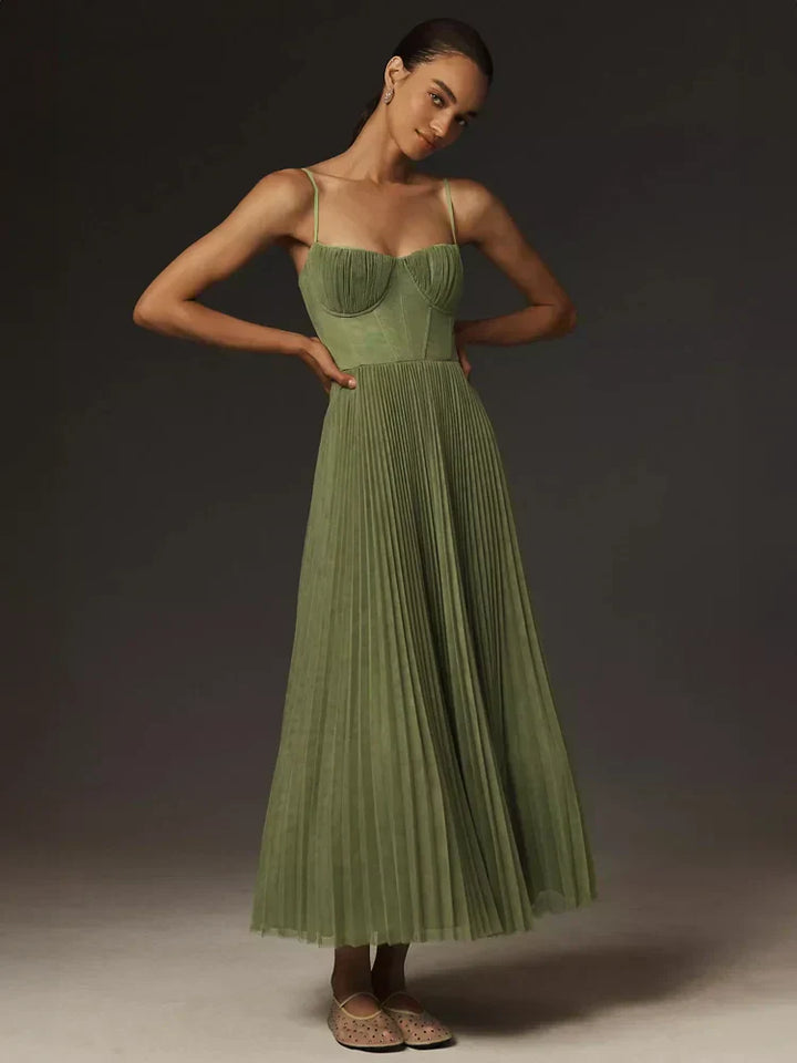 Robe longue plissée | Élégance estivale fluide