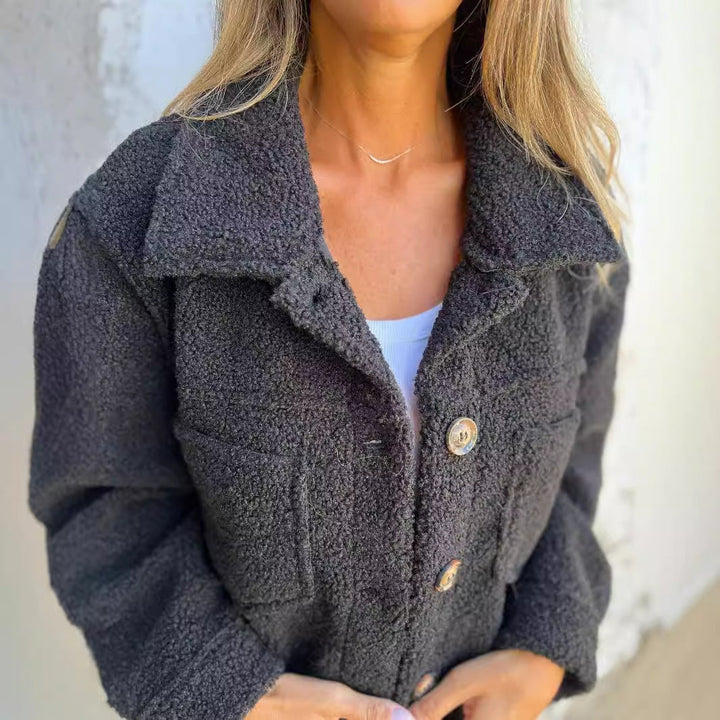 Veste boutonnée | Idéale pour les journées fraîches