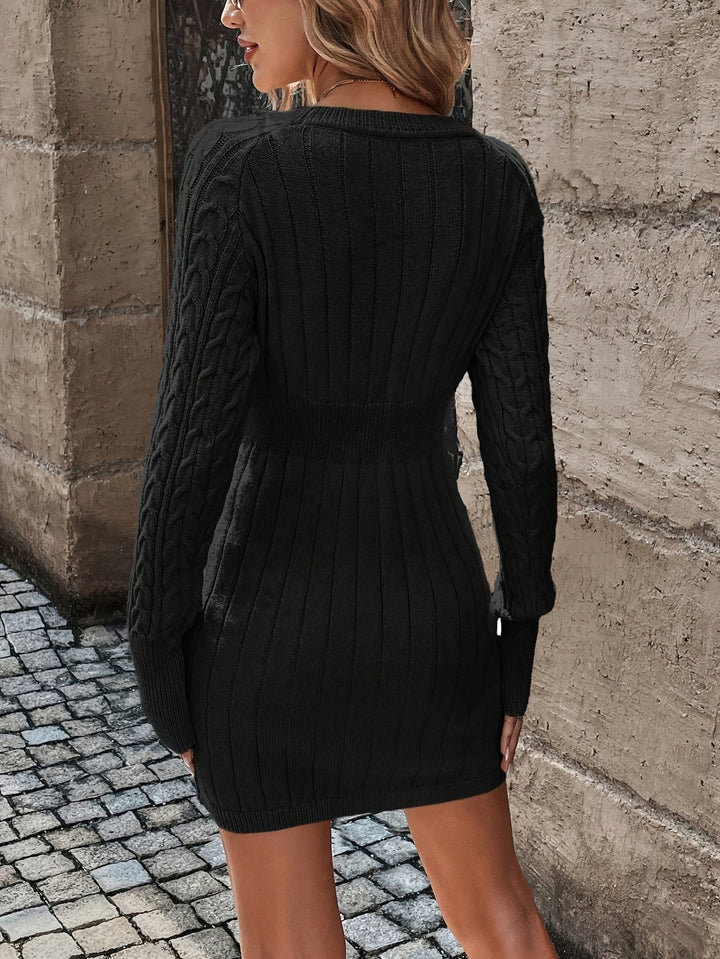 Robe pull courte torsadée | Élégance douillette d’hiver