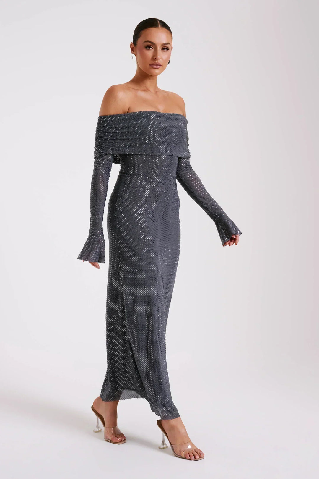 Robe longue à sequins épaules dénudées | Élégance de soirée