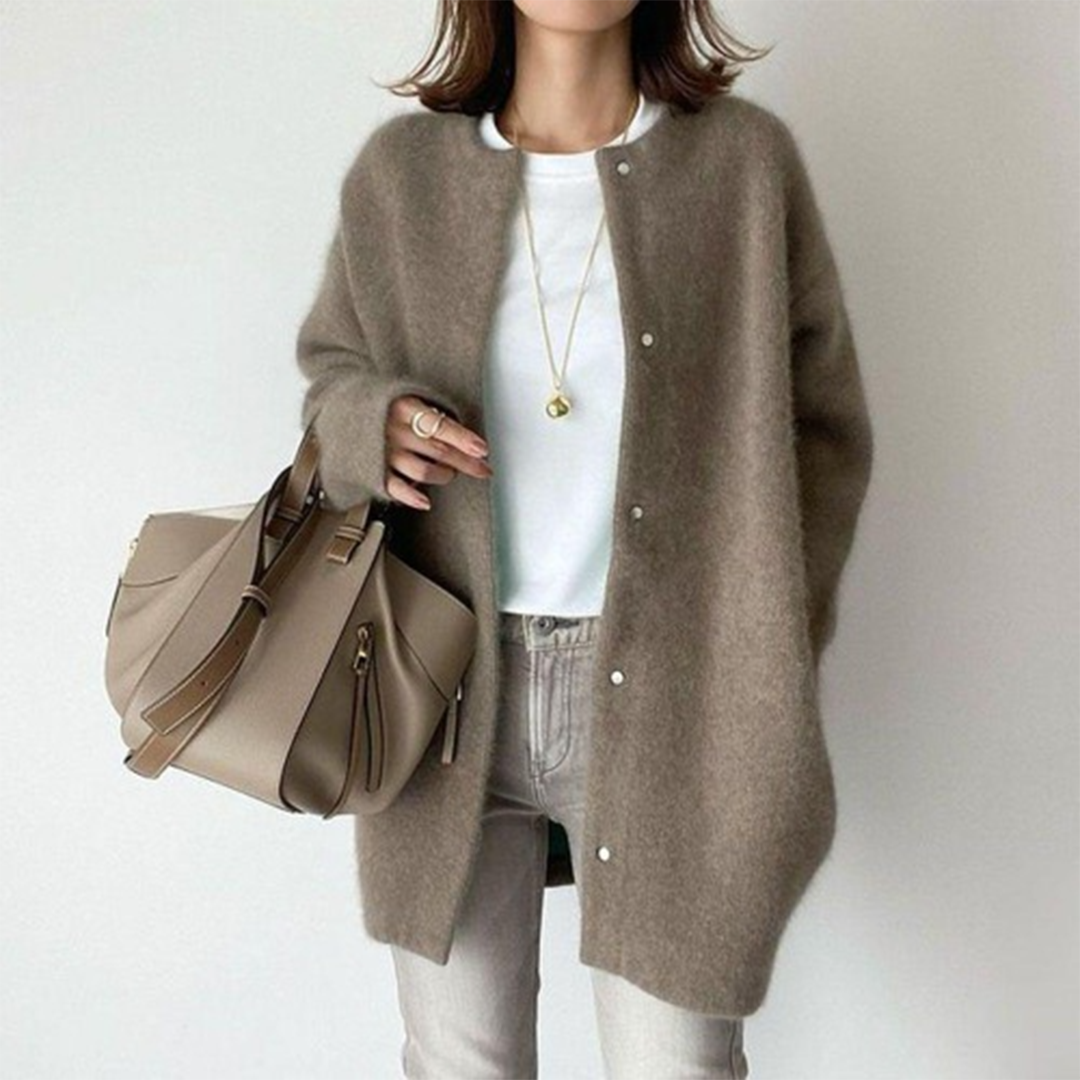 Veste tricotée boutonnée | Élégance minimaliste automnale