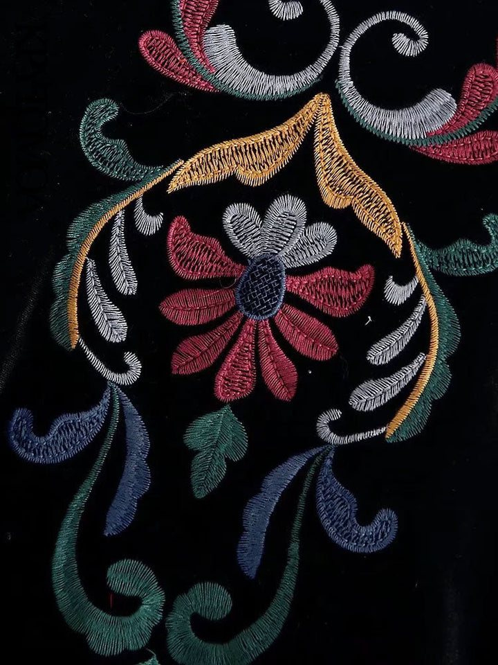 Blazer court brodé | Élégance bohème