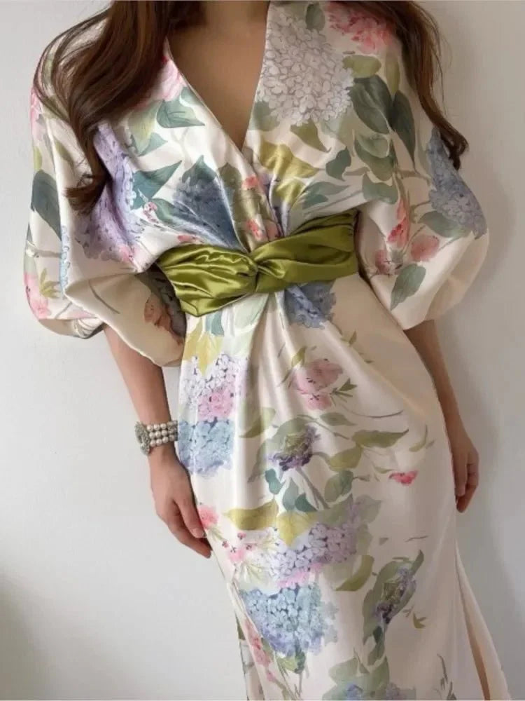 Robe maxi kimono fleurie | Élégante pour les soirées