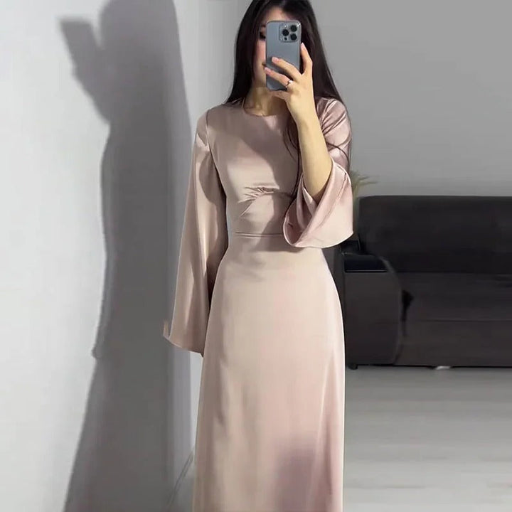 Robe Longue Satinée | Élégance Intemporelle