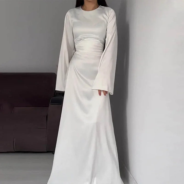 Robe Longue Satinée | Élégance Intemporelle
