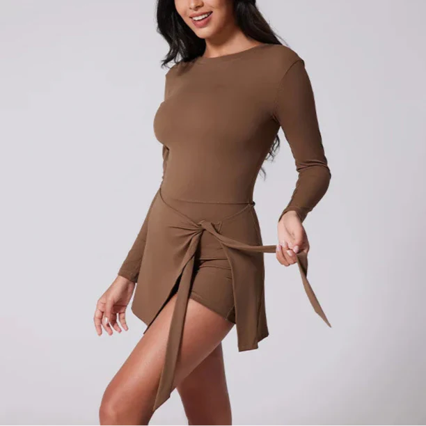 Robe mini manches longues | Élégance dynamique pour l’activité