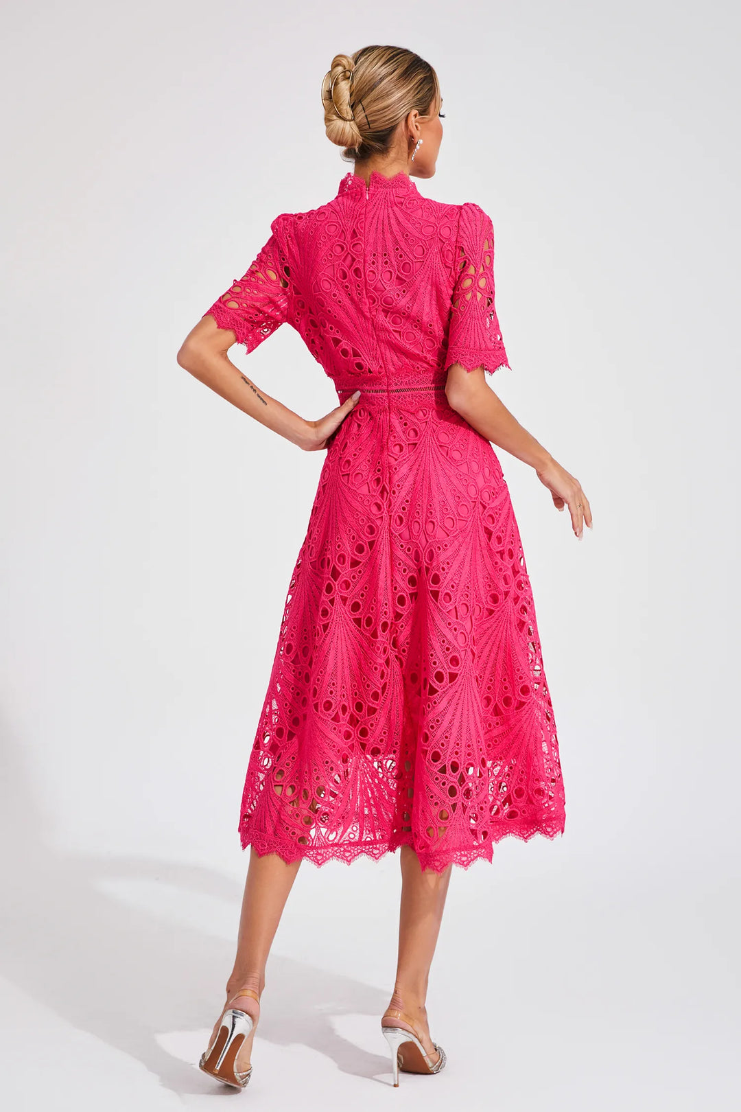 Robe midi dentelle femme | Élégance raffinée idéale pour cérémonies