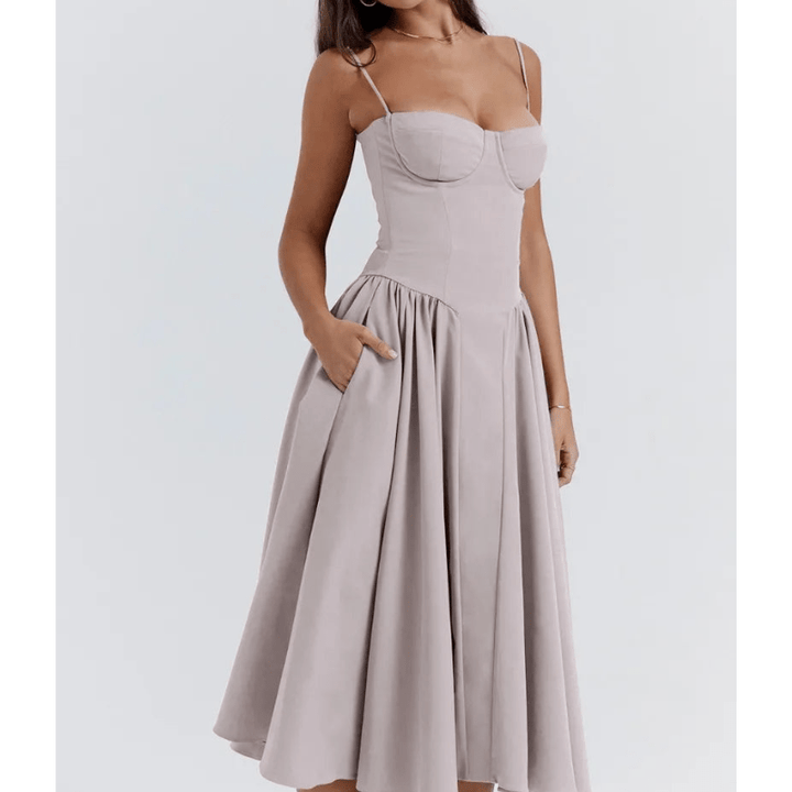 Robe bustier évasée | Élégance rétro pour événements chics