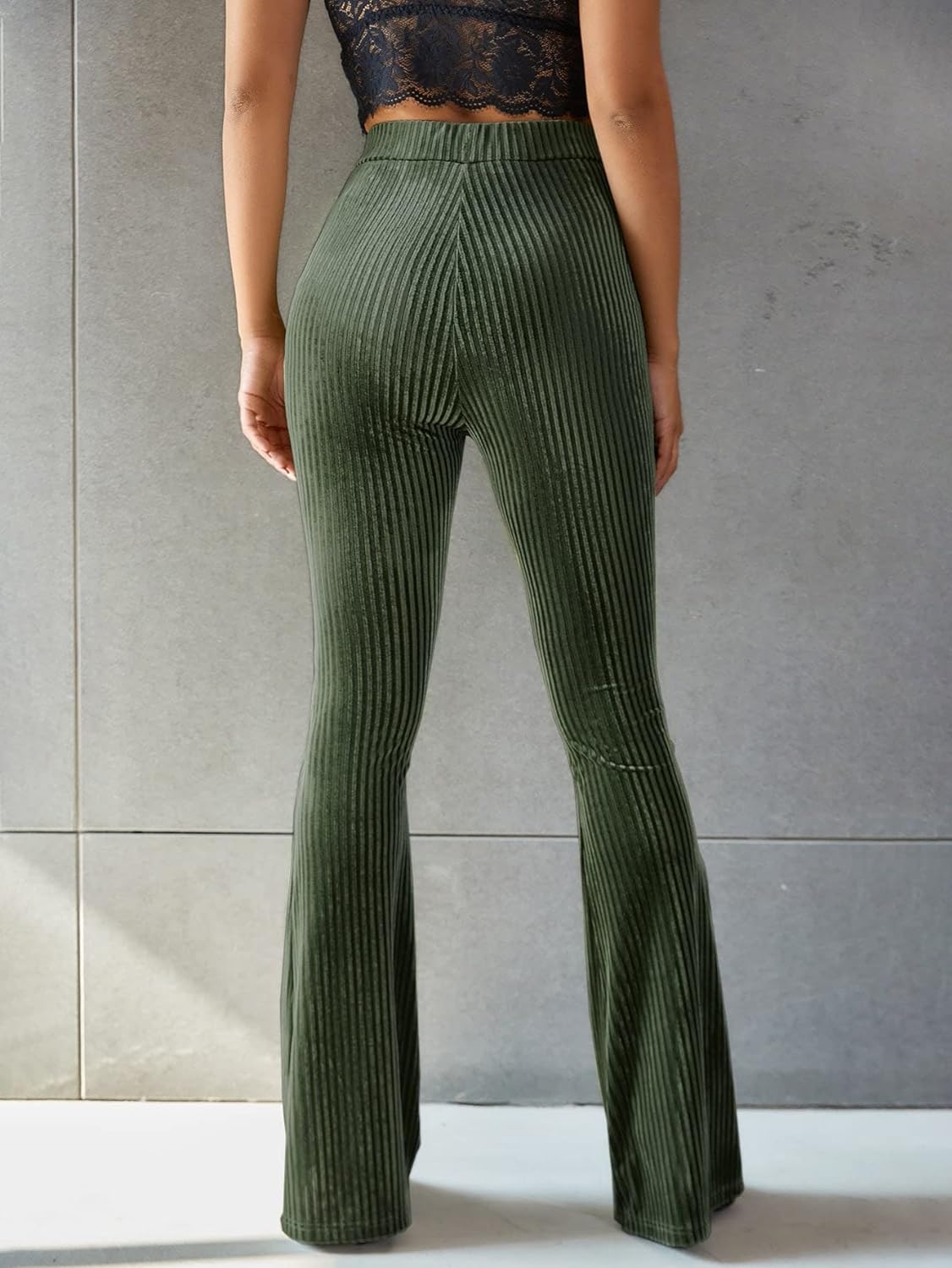 Pantalon évasé côtelé | Confort moderne pour l'automne