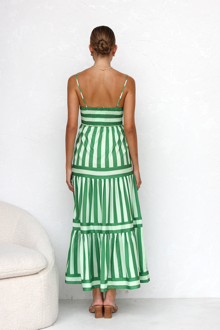 Robe longue à rayures | Coupe fluide et allure graphique