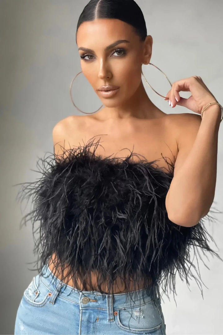 Top bustier plume femme | Style tendance et original pour looks de soirée